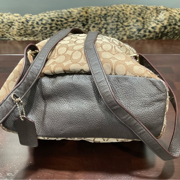 VINTAGE COACH SIGNATURE LOGO LEATHER AND CANVAS BACKPACK - Picture 4 of 14